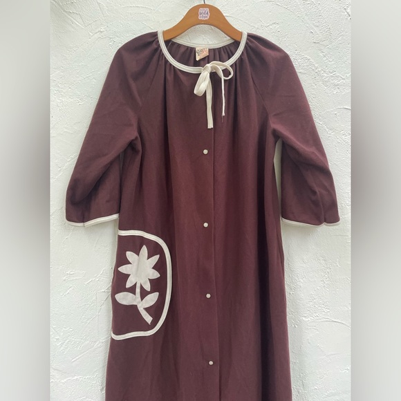 Vintage Groovy Bathrobe / 60’s/70’s Flower Power Robe Housedress Brown - Picture 2 of 10